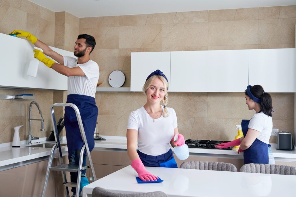 Bond cleaning service in Nundah