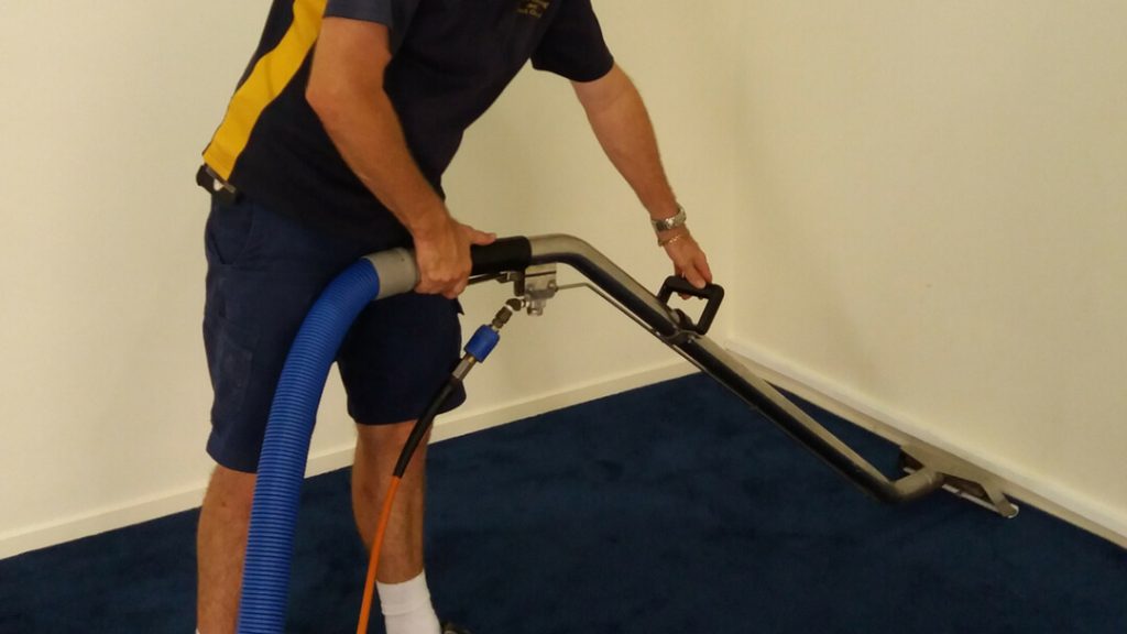 Carpet Cleaning North Brisbane - Full Bond Clean Deep carpet cleaning process